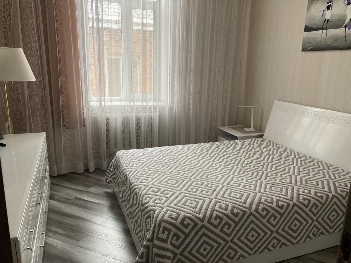 Apartment Sobornaya 54 Виниця Екстериор снимка
