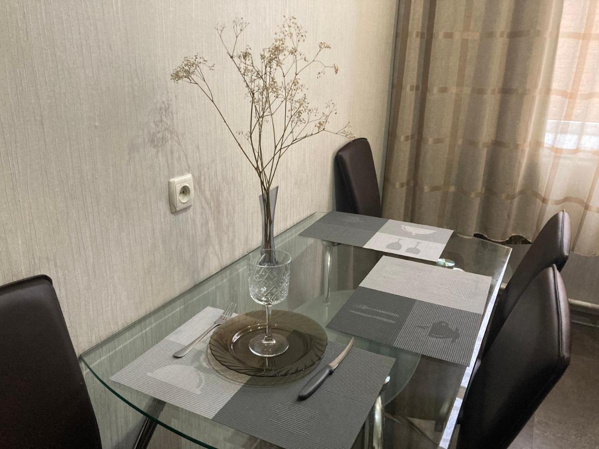 Apartment Sobornaya 54 Виниця Екстериор снимка